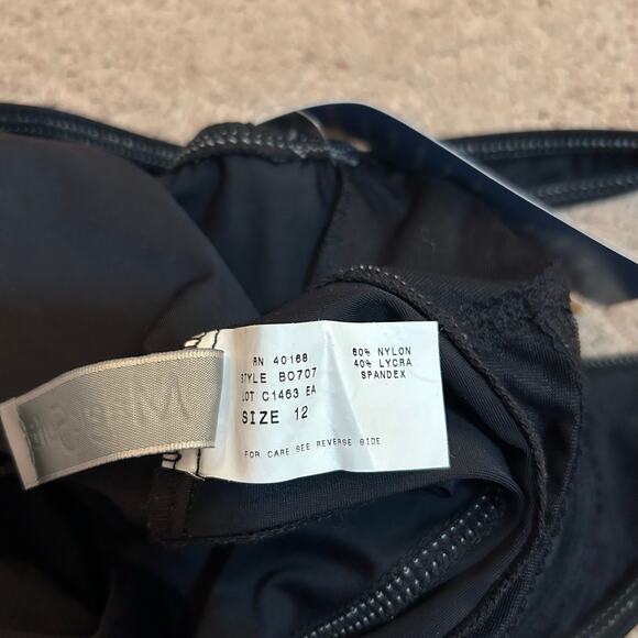 Vtg Magic Suit One Piece Swimsuit Size Small Deep V-Neck Beach Coastal Vacation - Picture 3 of 5